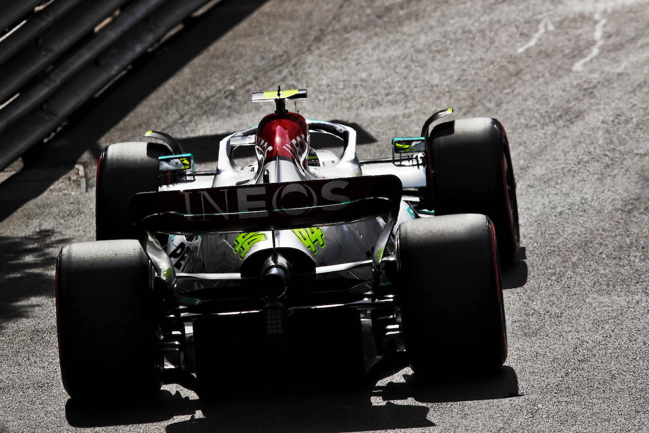 GP MONACO, Lewis Hamilton (GBR) Mercedes AMG F1 W13.
28.05.2022. Formula 1 World Championship, Rd 7, Monaco Grand Prix, Monte Carlo, Monaco, Qualifiche Day.
 - www.xpbimages.com, EMail: requests@xpbimages.com © Copyright: Coates / XPB Images