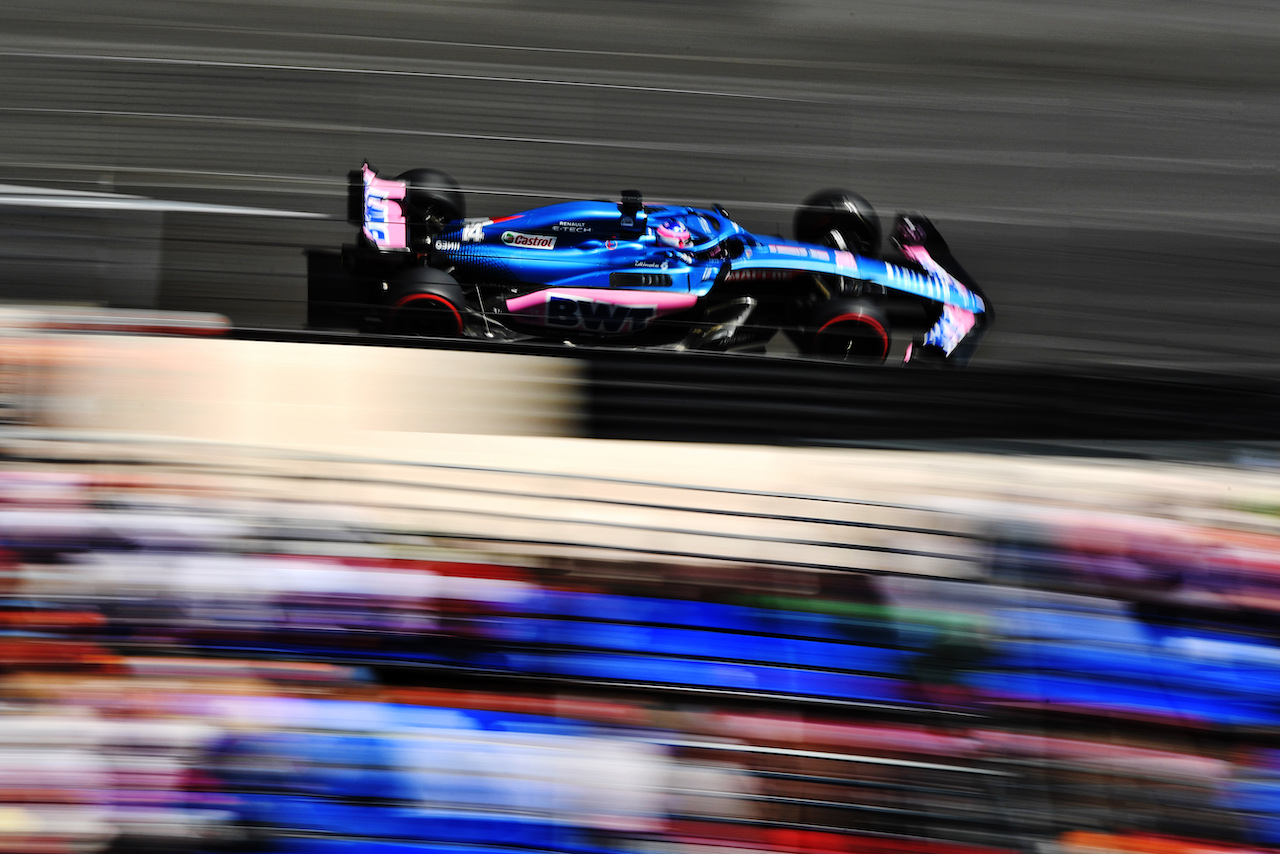 GP MONACO, Fernando Alonso (ESP) Alpine F1 Team A522.
28.05.2022. Formula 1 World Championship, Rd 7, Monaco Grand Prix, Monte Carlo, Monaco, Qualifiche Day.
- www.xpbimages.com, EMail: requests@xpbimages.com © Copyright: Price / XPB Images