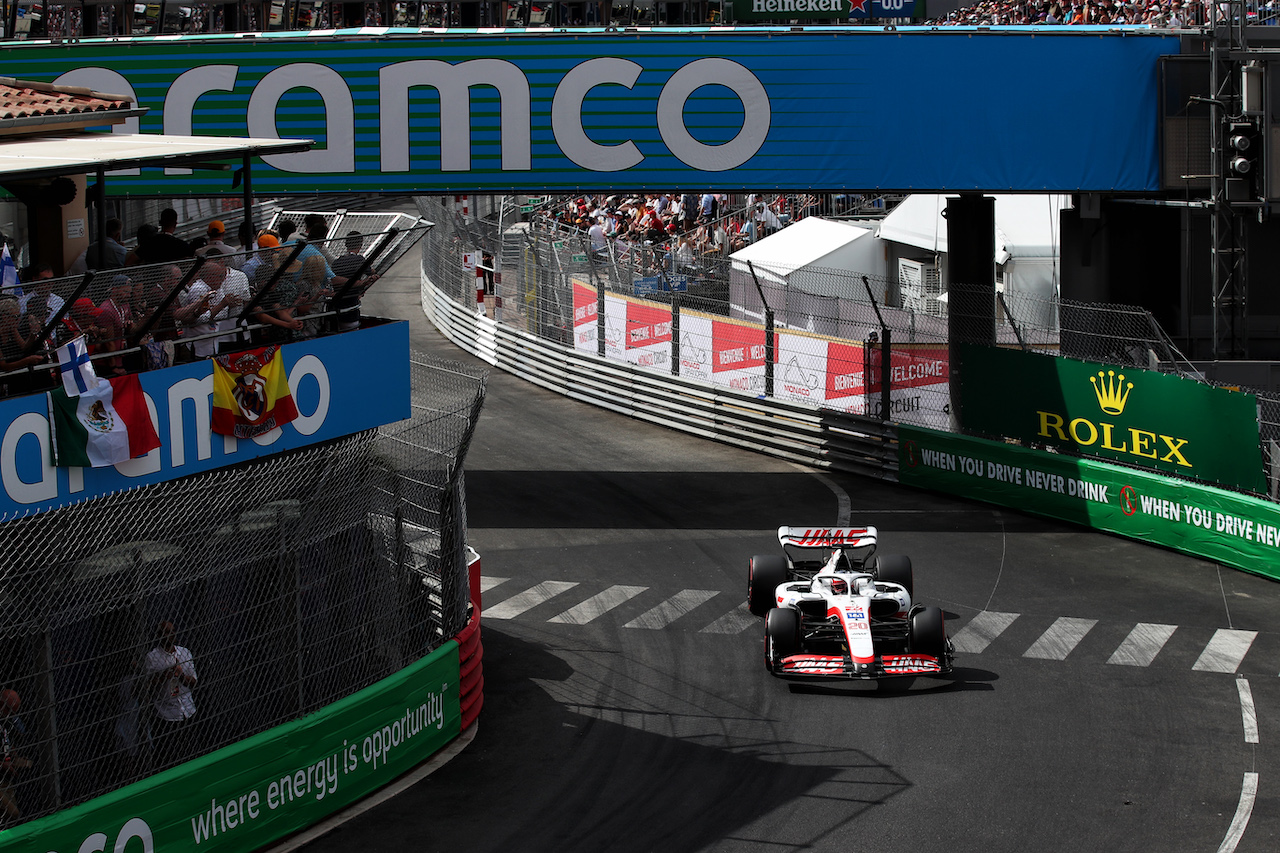 GP MONACO, Kevin Magnussen (DEN) Haas VF-22.
28.05.2022. Formula 1 World Championship, Rd 7, Monaco Grand Prix, Monte Carlo, Monaco, Qualifiche Day.
 - www.xpbimages.com, EMail: requests@xpbimages.com © Copyright: Coates / XPB Images