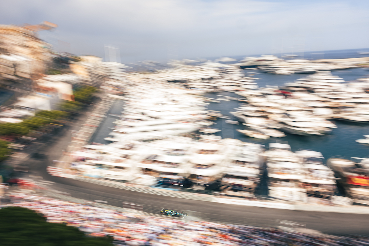 GP MONACO, Sebastian Vettel (GER) Aston Martin F1 Team AMR22.
28.05.2022. Formula 1 World Championship, Rd 7, Monaco Grand Prix, Monte Carlo, Monaco, Qualifiche Day.
- www.xpbimages.com, EMail: requests@xpbimages.com © Copyright: Bearne / XPB Images