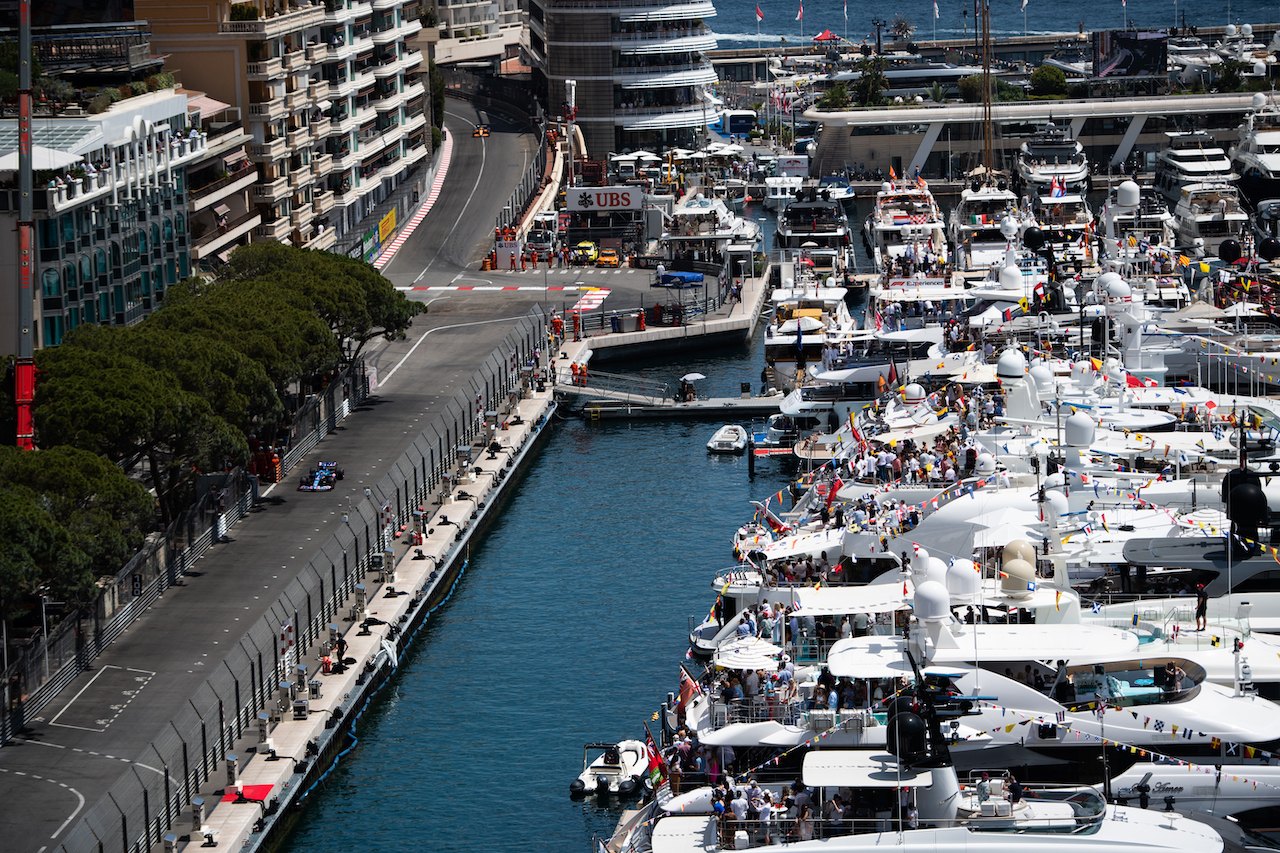 GP MONACO, Fernando Alonso (ESP) Alpine F1 Team A522.
28.05.2022. Formula 1 World Championship, Rd 7, Monaco Grand Prix, Monte Carlo, Monaco, Qualifiche Day.
- www.xpbimages.com, EMail: requests@xpbimages.com © Copyright: Price / XPB Images