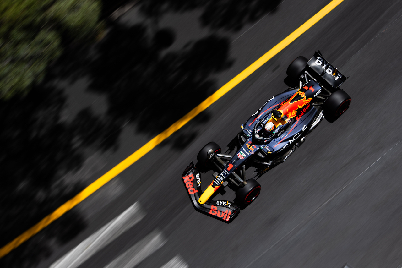 GP MONACO, Max Verstappen (NLD) Red Bull Racing RB18.
28.05.2022. Formula 1 World Championship, Rd 7, Monaco Grand Prix, Monte Carlo, Monaco, Qualifiche Day.
- www.xpbimages.com, EMail: requests@xpbimages.com © Copyright: Price / XPB Images