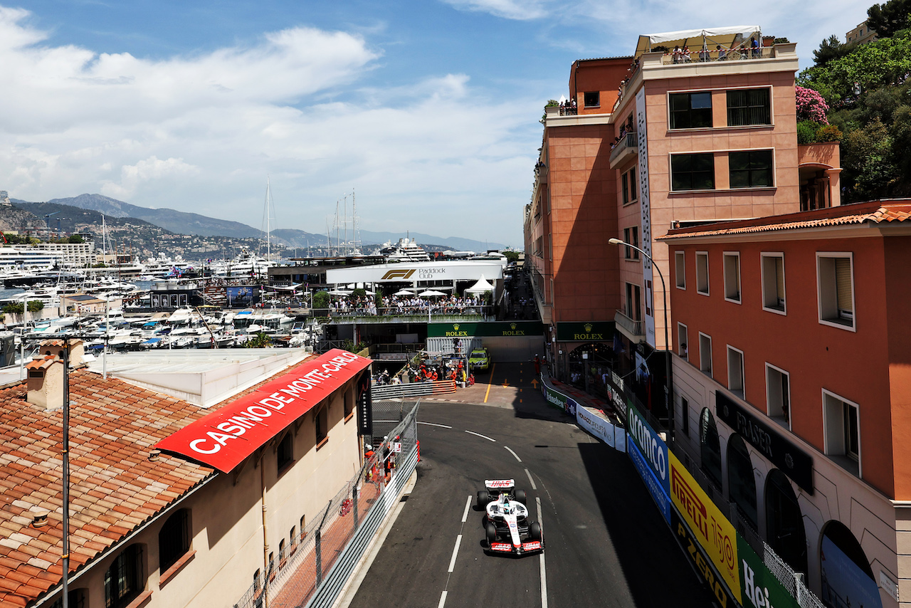 GP MONACO, Mick Schumacher (GER) Haas VF-22.
28.05.2022. Formula 1 World Championship, Rd 7, Monaco Grand Prix, Monte Carlo, Monaco, Qualifiche Day.
- www.xpbimages.com, EMail: requests@xpbimages.com © Copyright: Bearne / XPB Images