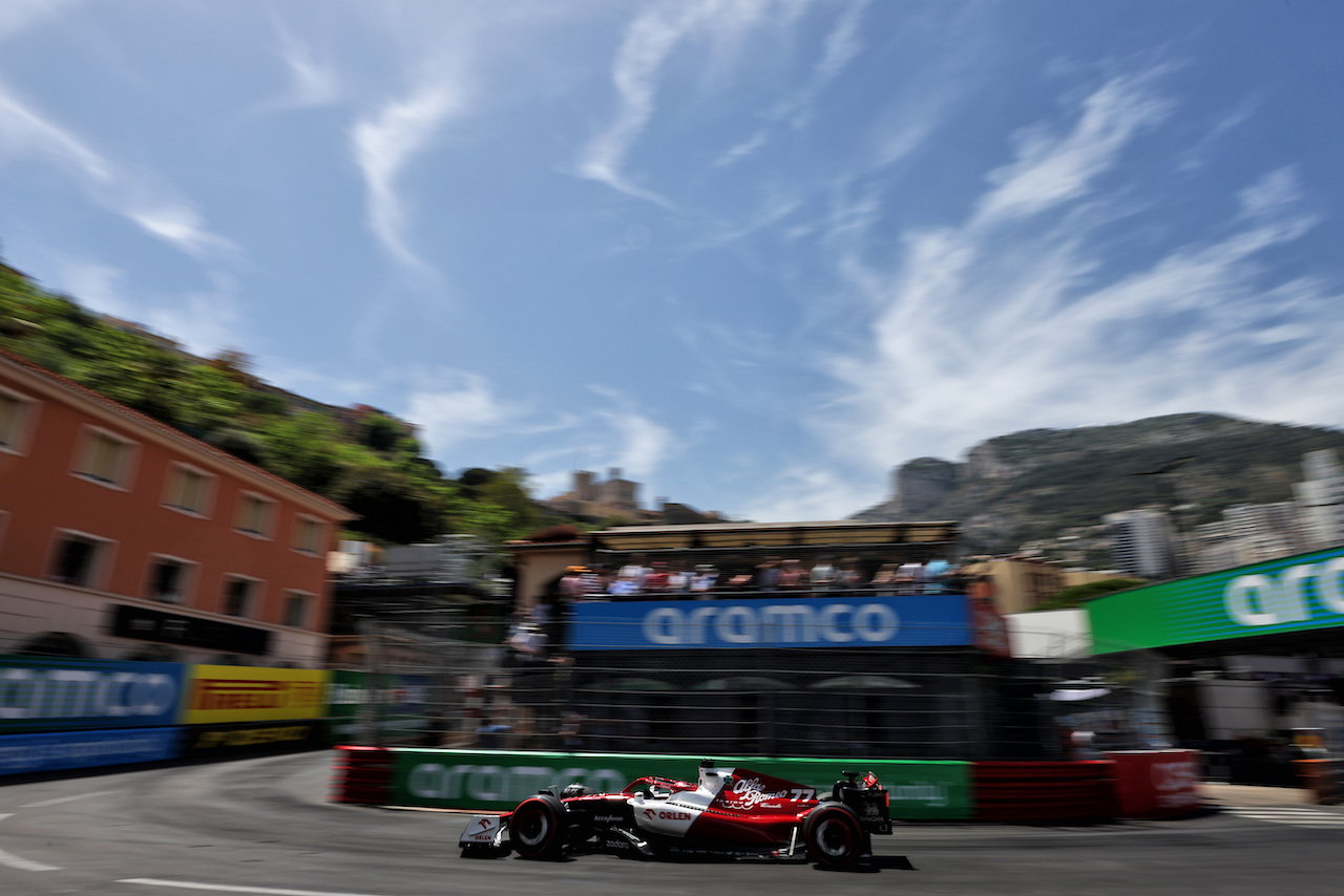 GP MONACO, Valtteri Bottas (FIN) Alfa Romeo F1 Team C42.
28.05.2022. Formula 1 World Championship, Rd 7, Monaco Grand Prix, Monte Carlo, Monaco, Qualifiche Day.
- www.xpbimages.com, EMail: requests@xpbimages.com © Copyright: Bearne / XPB Images