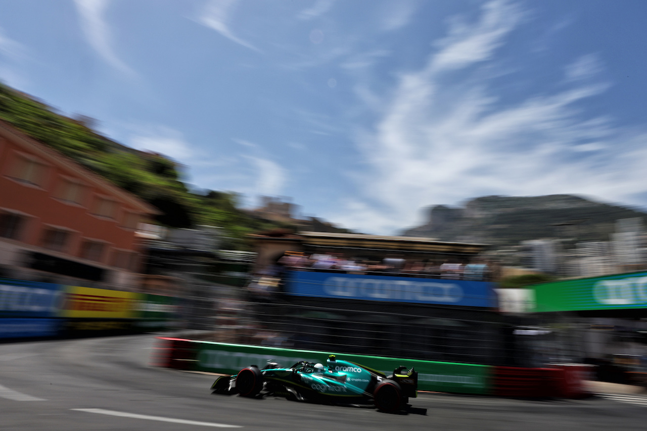 GP MONACO, Sebastian Vettel (GER) Aston Martin F1 Team AMR22.
28.05.2022. Formula 1 World Championship, Rd 7, Monaco Grand Prix, Monte Carlo, Monaco, Qualifiche Day.
- www.xpbimages.com, EMail: requests@xpbimages.com © Copyright: Bearne / XPB Images