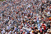 GP MONACO, Circuit Atmosfera - fans in the grandstand.
28.05.2022. Formula 1 World Championship, Rd 7, Monaco Grand Prix, Monte Carlo, Monaco, Qualifiche Day.
- www.xpbimages.com, EMail: requests@xpbimages.com © Copyright: Moy / XPB Images