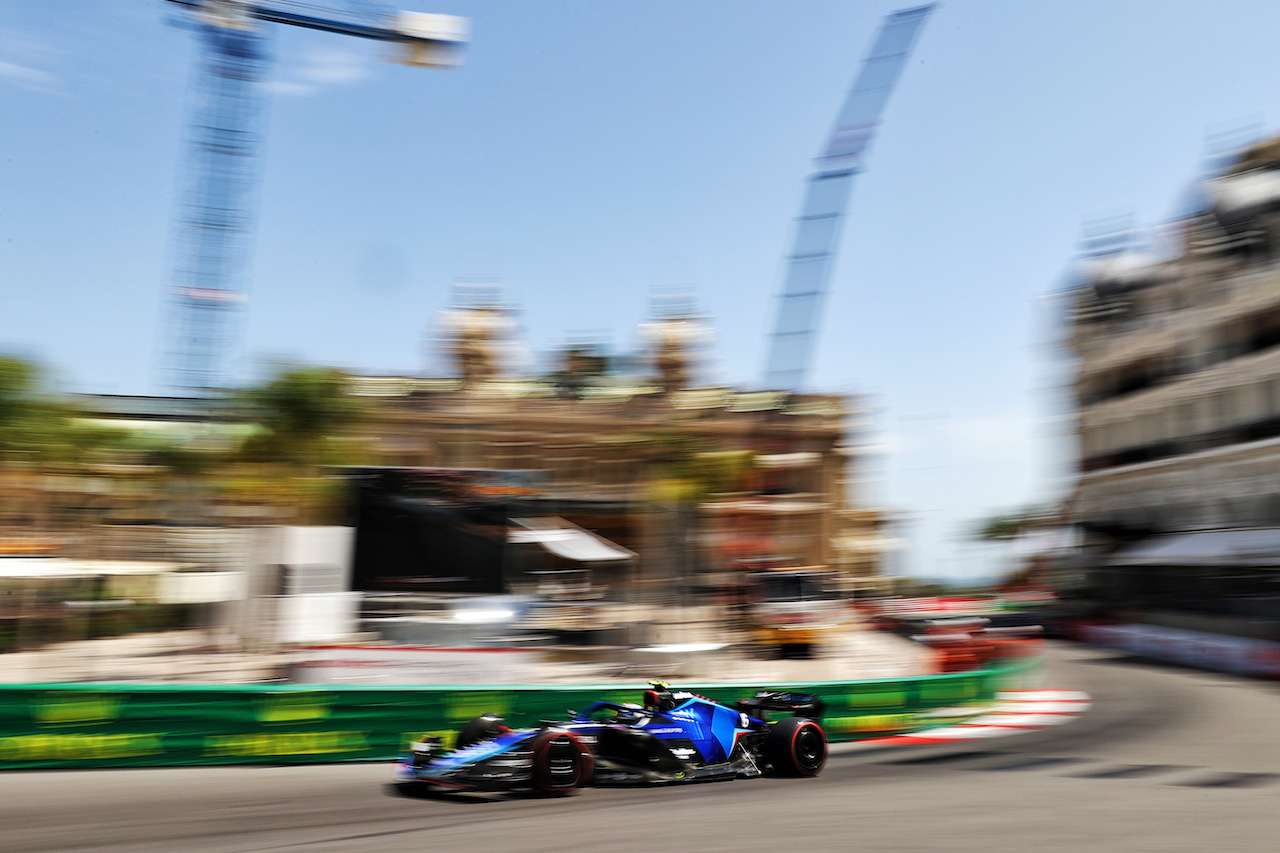 GP MONACO, Nicholas Latifi (CDN) Williams Racing FW44.
27.05.2022. Formula 1 World Championship, Rd 7, Monaco Grand Prix, Monte Carlo, Monaco, Venerdi'.
- www.xpbimages.com, EMail: requests@xpbimages.com © Copyright: Moy / XPB Images
