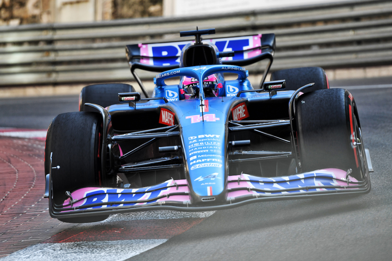 GP MONACO, Fernando Alonso (ESP) Alpine F1 Team A522.
27.05.2022. Formula 1 World Championship, Rd 7, Monaco Grand Prix, Monte Carlo, Monaco, Venerdi'.
- www.xpbimages.com, EMail: requests@xpbimages.com © Copyright: Price / XPB Images