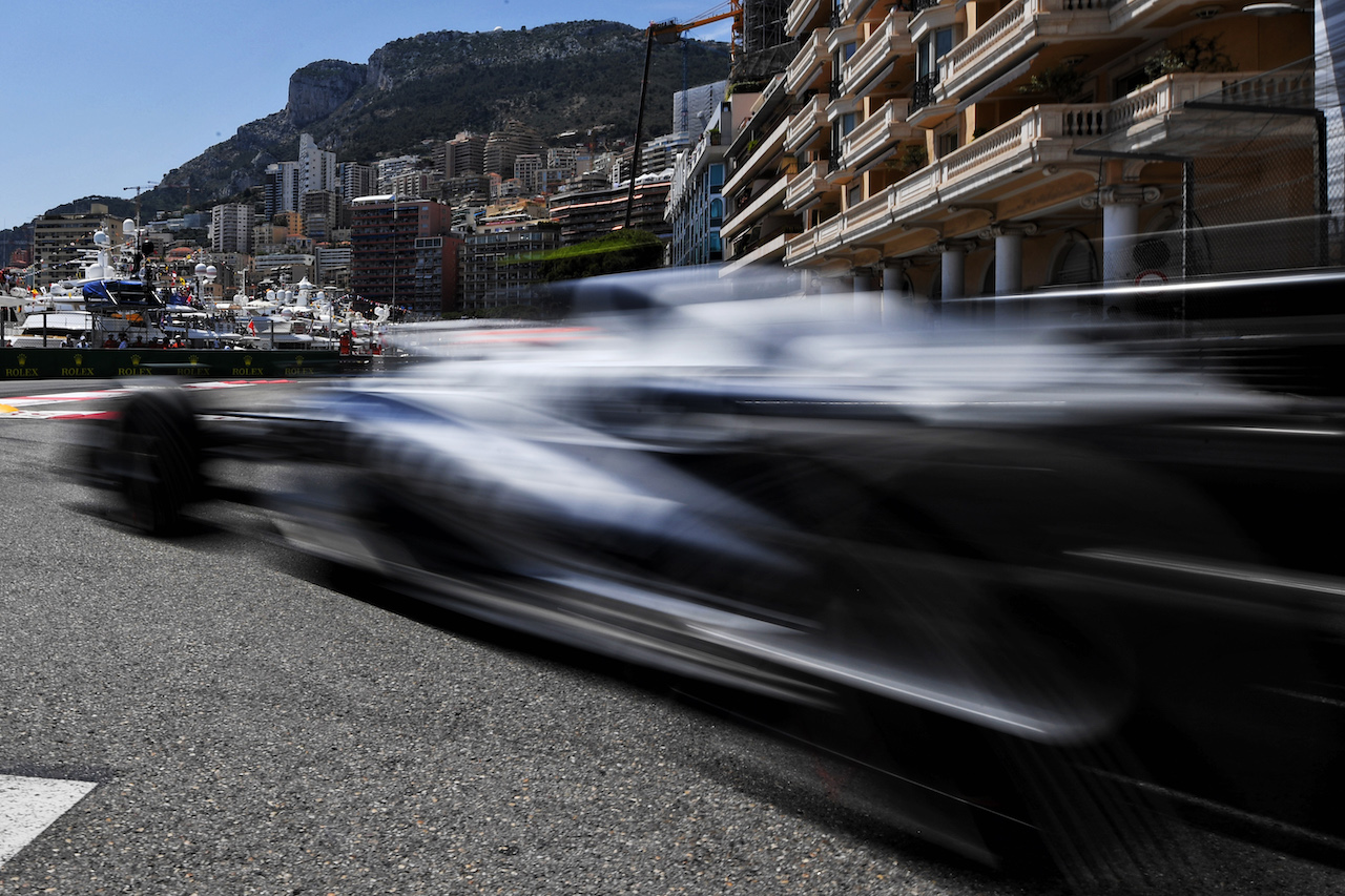 GP MONACO, Yuki Tsunoda (JPN) AlphaTauri AT03.
27.05.2022. Formula 1 World Championship, Rd 7, Monaco Grand Prix, Monte Carlo, Monaco, Venerdi'.
- www.xpbimages.com, EMail: requests@xpbimages.com © Copyright: Price / XPB Images