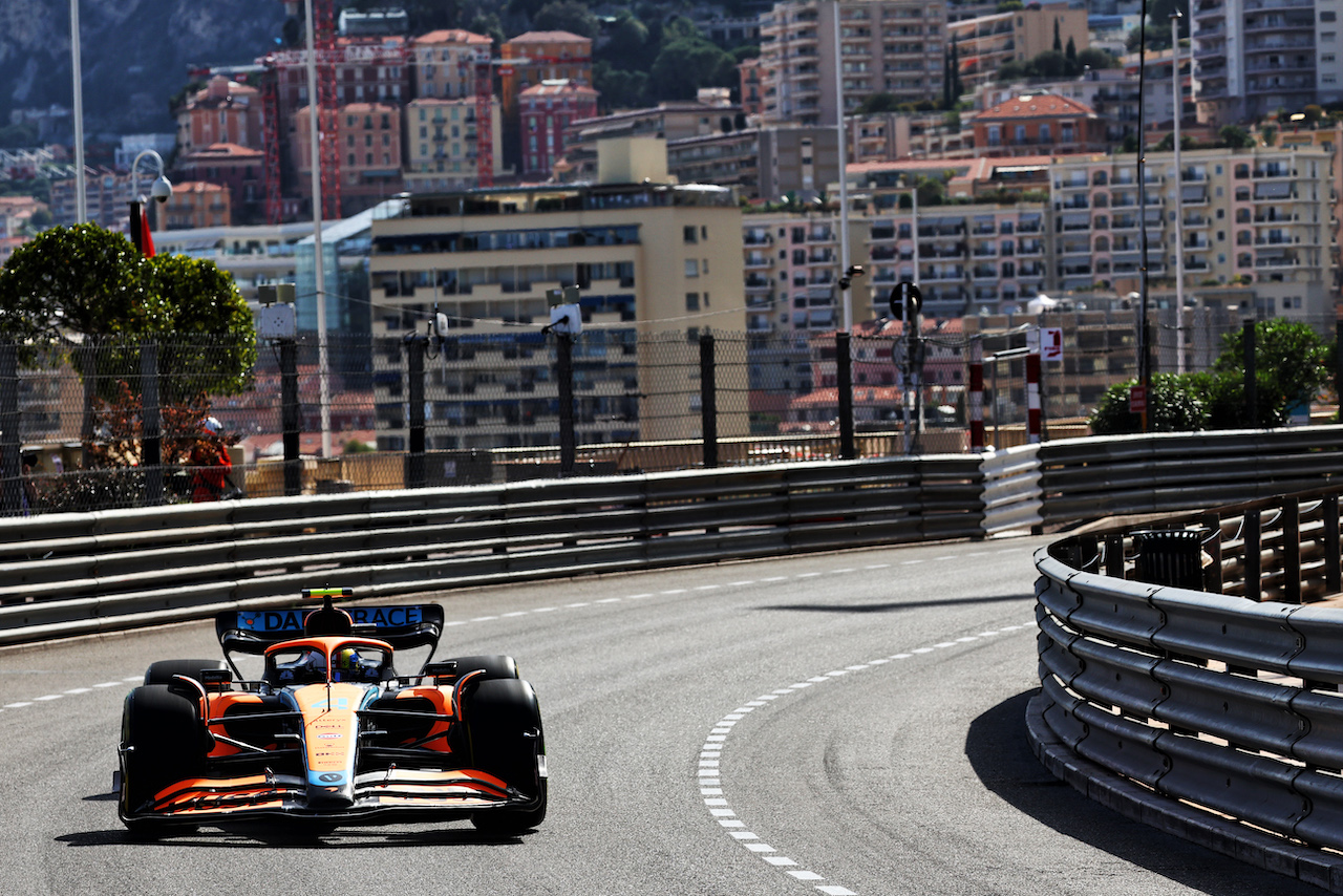 GP MONACO, Lando Norris (GBR) McLaren MCL36.
27.05.2022. Formula 1 World Championship, Rd 7, Monaco Grand Prix, Monte Carlo, Monaco, Venerdi'.
- www.xpbimages.com, EMail: requests@xpbimages.com © Copyright: Batchelor / XPB Images