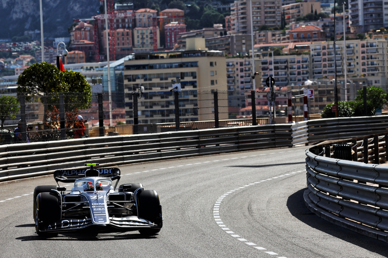 GP MONACO, Yuki Tsunoda (JPN) AlphaTauri AT03.
27.05.2022. Formula 1 World Championship, Rd 7, Monaco Grand Prix, Monte Carlo, Monaco, Venerdi'.
- www.xpbimages.com, EMail: requests@xpbimages.com © Copyright: Batchelor / XPB Images