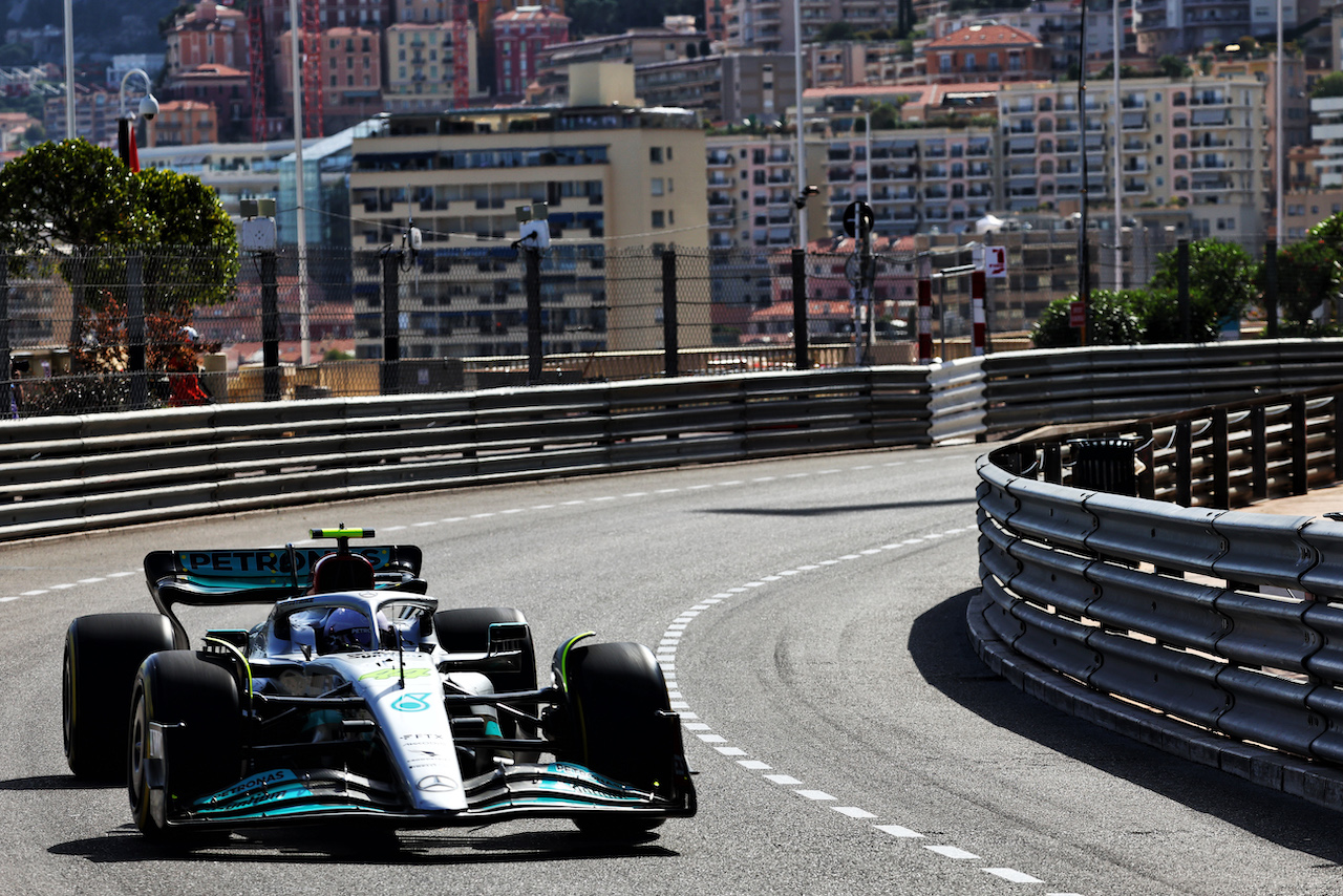 GP MONACO, Lewis Hamilton (GBR) Mercedes AMG F1 W13.
27.05.2022. Formula 1 World Championship, Rd 7, Monaco Grand Prix, Monte Carlo, Monaco, Venerdi'.
- www.xpbimages.com, EMail: requests@xpbimages.com © Copyright: Batchelor / XPB Images