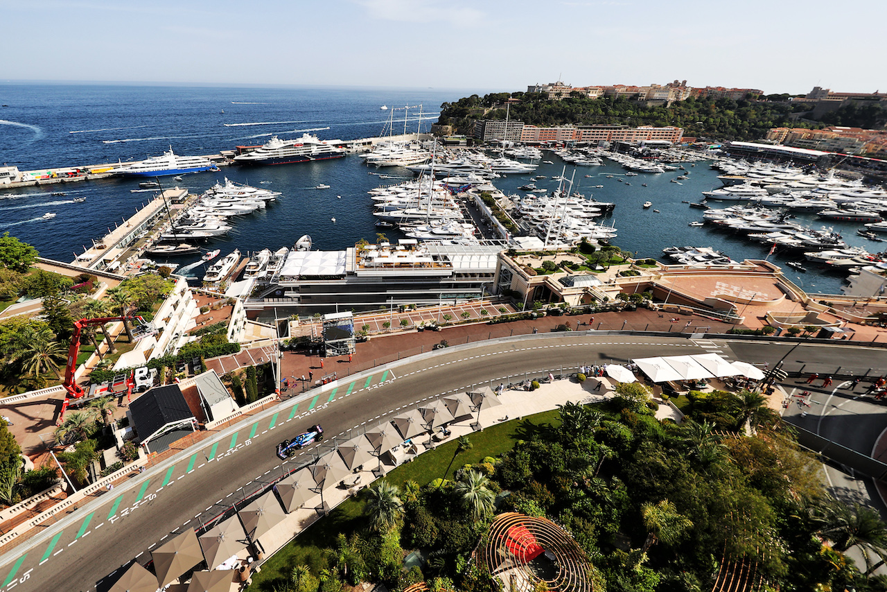 GP MONACO, Esteban Ocon (FRA) Alpine F1 Team A522.
27.05.2022. Formula 1 World Championship, Rd 7, Monaco Grand Prix, Monte Carlo, Monaco, Venerdi'.
- www.xpbimages.com, EMail: requests@xpbimages.com © Copyright: Moy / XPB Images