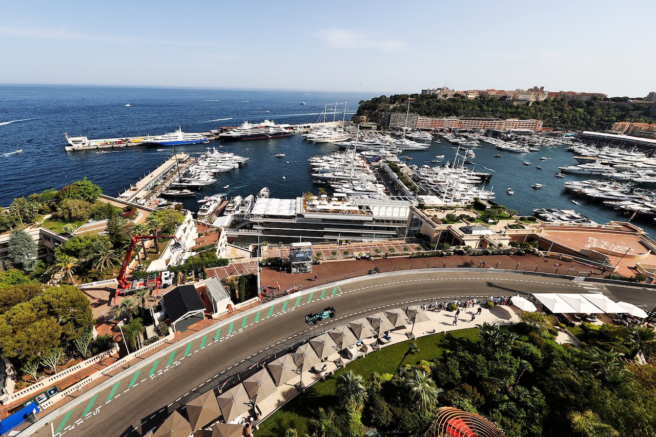 GP MONACO, Lance Stroll (CDN) Aston Martin F1 Team AMR22.
27.05.2022. Formula 1 World Championship, Rd 7, Monaco Grand Prix, Monte Carlo, Monaco, Venerdi'.
- www.xpbimages.com, EMail: requests@xpbimages.com © Copyright: Moy / XPB Images