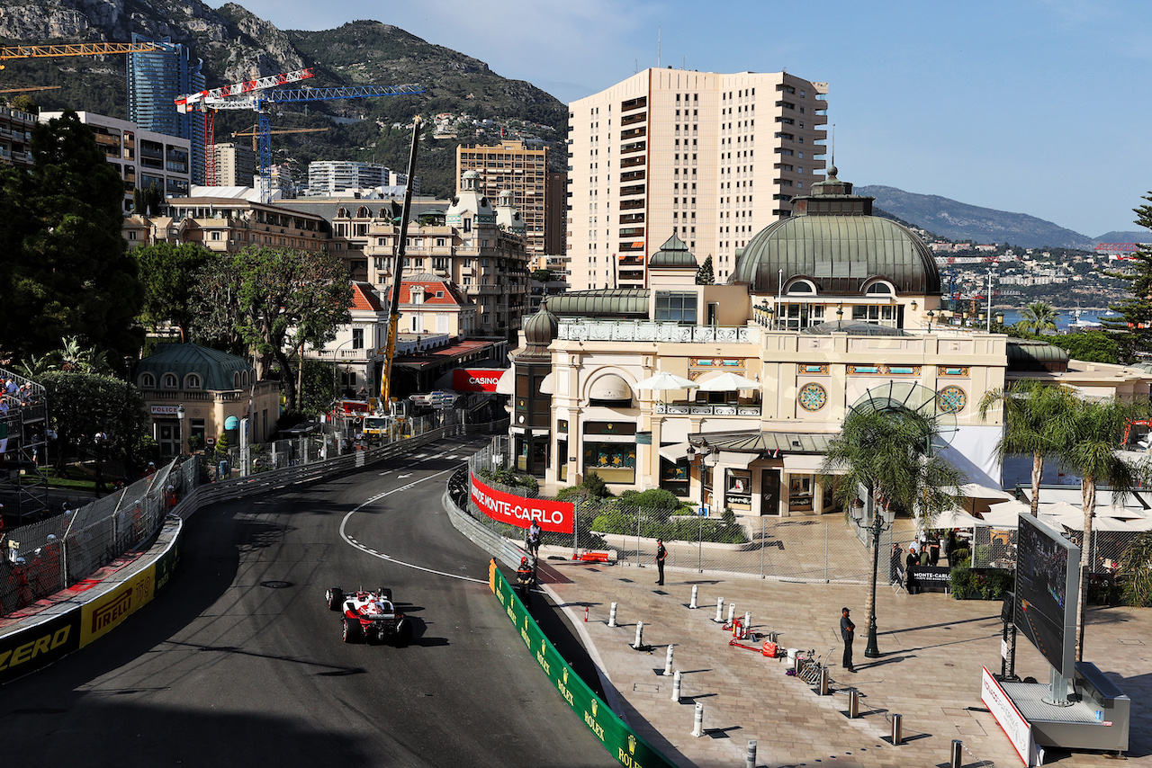 GP MONACO, Valtteri Bottas (FIN) Alfa Romeo F1 Team C42.
27.05.2022. Formula 1 World Championship, Rd 7, Monaco Grand Prix, Monte Carlo, Monaco, Venerdi'.
- www.xpbimages.com, EMail: requests@xpbimages.com © Copyright: Moy / XPB Images