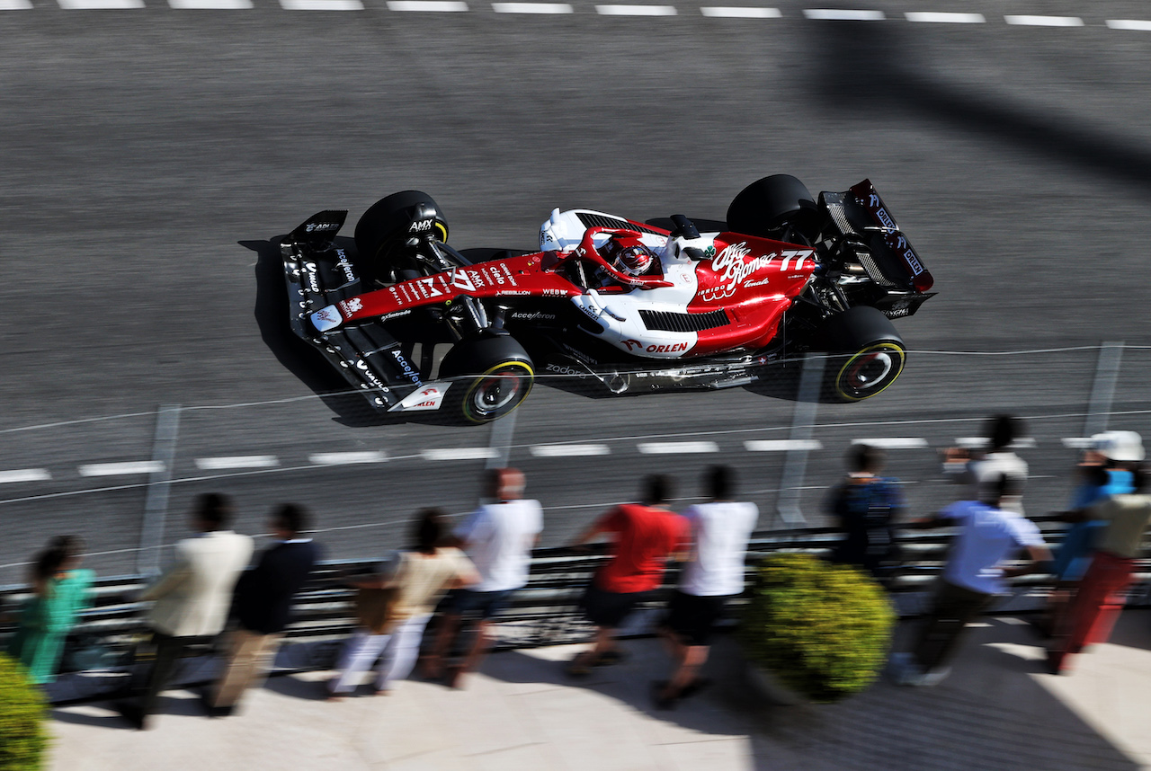 GP MONACO, Valtteri Bottas (FIN) Alfa Romeo F1 Team C42.
27.05.2022. Formula 1 World Championship, Rd 7, Monaco Grand Prix, Monte Carlo, Monaco, Venerdi'.
- www.xpbimages.com, EMail: requests@xpbimages.com © Copyright: Moy / XPB Images