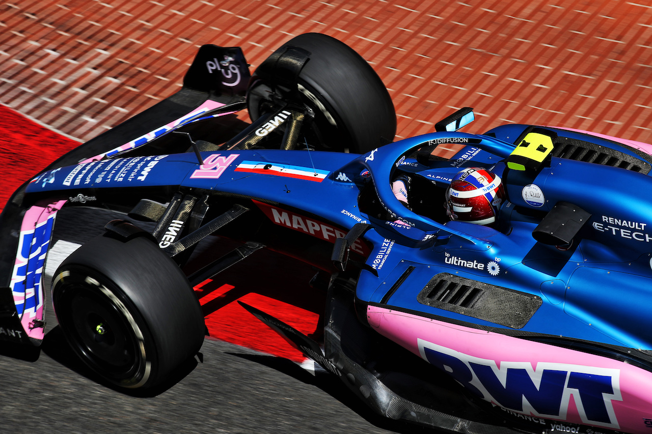 GP MONACO, Esteban Ocon (FRA) Alpine F1 Team A522.
27.05.2022. Formula 1 World Championship, Rd 7, Monaco Grand Prix, Monte Carlo, Monaco, Venerdi'.
 - www.xpbimages.com, EMail: requests@xpbimages.com © Copyright: Coates / XPB Images