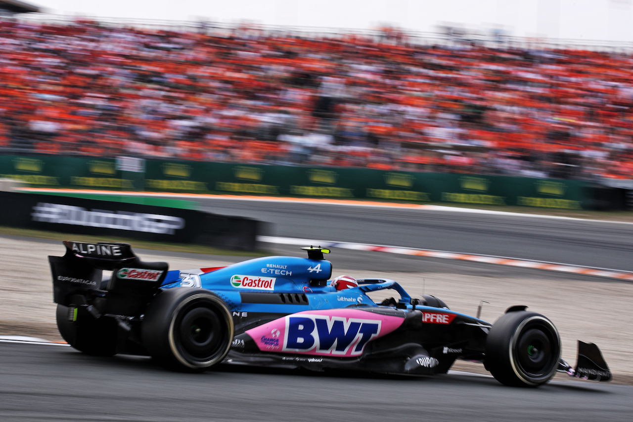GP OLANDA, Esteban Ocon (FRA) Alpine F1 Team A522.
04.09.2022. Formula 1 World Championship, Rd 14, Dutch Grand Prix, Zandvoort, Netherlands, Gara Day.
 - www.xpbimages.com, EMail: requests@xpbimages.com © Copyright: Coates / XPB Images