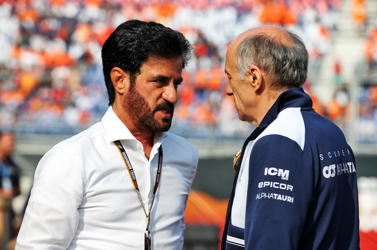 GP OLANDA, (L to R): Mohammed Bin Sulayem (UAE) FIA President with Franz Tost (AUT) AlphaTauri Team Principal.
04.09.2022. Formula 1 World Championship, Rd 14, Dutch Grand Prix, Zandvoort, Netherlands, Gara Day.
 - www.xpbimages.com, EMail: requests@xpbimages.com © Copyright: Coates / XPB Images