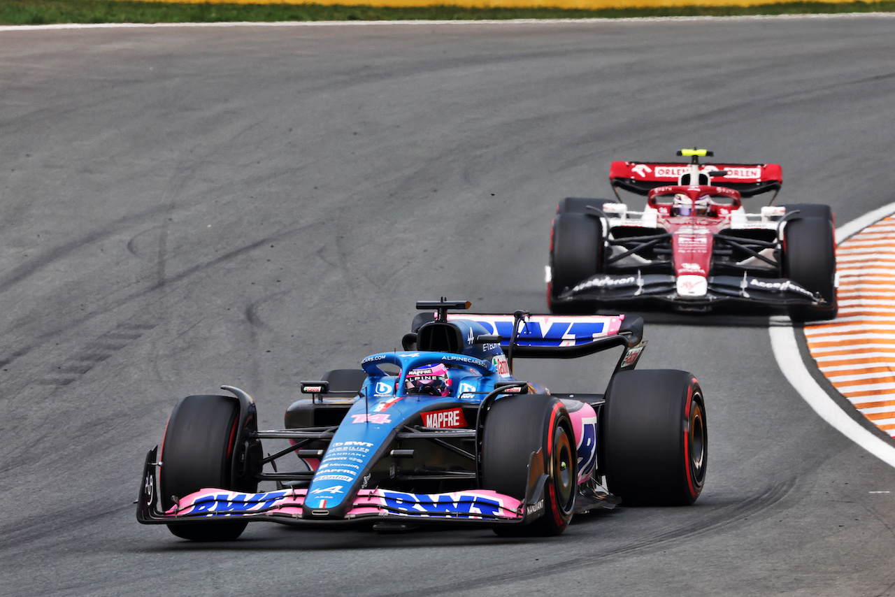 GP OLANDA, Fernando Alonso (ESP) Alpine F1 Team A522.
04.09.2022. Formula 1 World Championship, Rd 14, Dutch Grand Prix, Zandvoort, Netherlands, Gara Day.
- www.xpbimages.com, EMail: requests@xpbimages.com © Copyright: Miltenburg / XPB Images