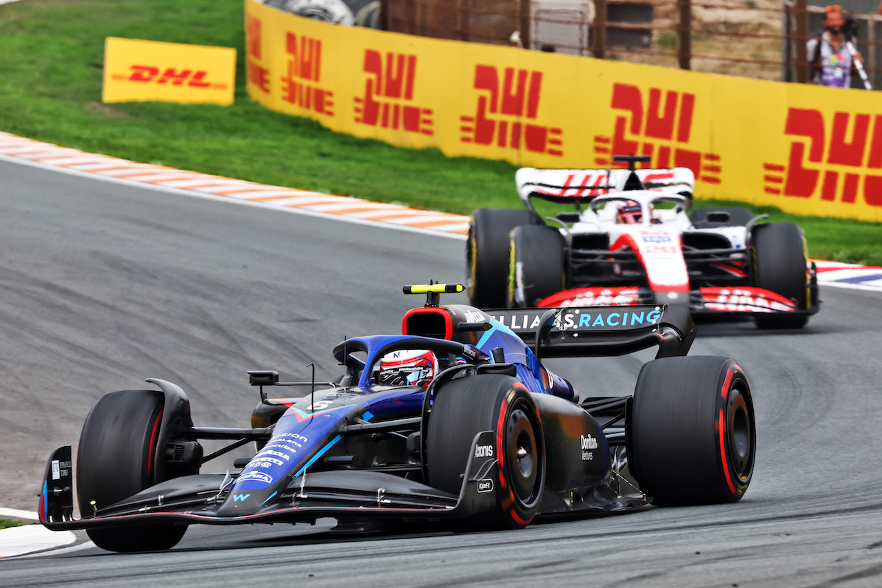 GP OLANDA, Nicholas Latifi (CDN) Williams Racing FW44.
04.09.2022. Formula 1 World Championship, Rd 14, Dutch Grand Prix, Zandvoort, Netherlands, Gara Day.
- www.xpbimages.com, EMail: requests@xpbimages.com © Copyright: Miltenburg / XPB Images