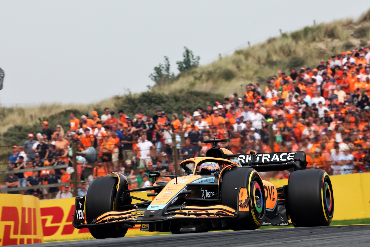 GP OLANDA, Daniel Ricciardo (AUS) McLaren MCL36.
04.09.2022. Formula 1 World Championship, Rd 14, Dutch Grand Prix, Zandvoort, Netherlands, Gara Day.
- www.xpbimages.com, EMail: requests@xpbimages.com © Copyright: Miltenburg / XPB Images