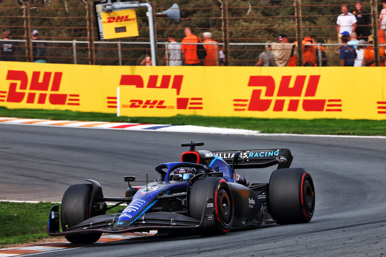GP OLANDA, Alexander Albon (THA) Williams Racing FW44.
04.09.2022. Formula 1 World Championship, Rd 14, Dutch Grand Prix, Zandvoort, Netherlands, Gara Day.
- www.xpbimages.com, EMail: requests@xpbimages.com © Copyright: Miltenburg / XPB Images