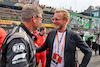GP OLANDA, (L to R): Bernd Maylander (GER) FIA Safety Car Driver with Prince Bernhard of Orange-Nassau, van Vollenhoven (NLD) Zandvoort Circuit Co-Owner on the grid.
04.09.2022. Formula 1 World Championship, Rd 14, Dutch Grand Prix, Zandvoort, Netherlands, Gara Day.
- www.xpbimages.com, EMail: requests@xpbimages.com © Copyright: Moy / XPB Images