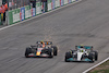 GP OLANDA, Sergio Perez (MEX) Red Bull Racing RB18 e Lewis Hamilton (GBR) Mercedes AMG F1 W13 battle for position.
04.09.2022. Formula 1 World Championship, Rd 14, Dutch Grand Prix, Zandvoort, Netherlands, Gara Day.
- www.xpbimages.com, EMail: requests@xpbimages.com © Copyright: Bearne / XPB Images