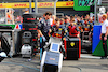 GP OLANDA, Red Bull Racing meccanici enter the grid.
04.09.2022. Formula 1 World Championship, Rd 14, Dutch Grand Prix, Zandvoort, Netherlands, Gara Day.
- www.xpbimages.com, EMail: requests@xpbimages.com © Copyright: Miltenburg / XPB Images