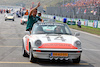 GP OLANDA, Lance Stroll (CDN) Aston Martin F1 Team on the drivers parade.
04.09.2022. Formula 1 World Championship, Rd 14, Dutch Grand Prix, Zandvoort, Netherlands, Gara Day.
- www.xpbimages.com, EMail: requests@xpbimages.com © Copyright: Miltenburg / XPB Images