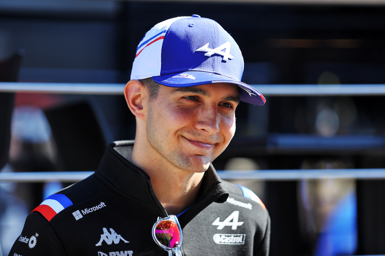 GP OLANDA, Esteban Ocon (FRA) Alpine F1 Team.
01.09.2022. Formula 1 World Championship, Rd 14, Dutch Grand Prix, Zandvoort, Netherlands, Preparation Day.
- www.xpbimages.com, EMail: requests@xpbimages.com © Copyright: Moy / XPB Images