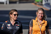 GP OLANDA, (L to R): Kat Farmer (GBR) Red Bull Racing Technical Partnerships Manager with Sophie Ogg (GBR) McLaren Communications Director.
01.09.2022. Formula 1 World Championship, Rd 14, Dutch Grand Prix, Zandvoort, Netherlands, Preparation Day.
- www.xpbimages.com, EMail: requests@xpbimages.com © Copyright: Bearne / XPB Images