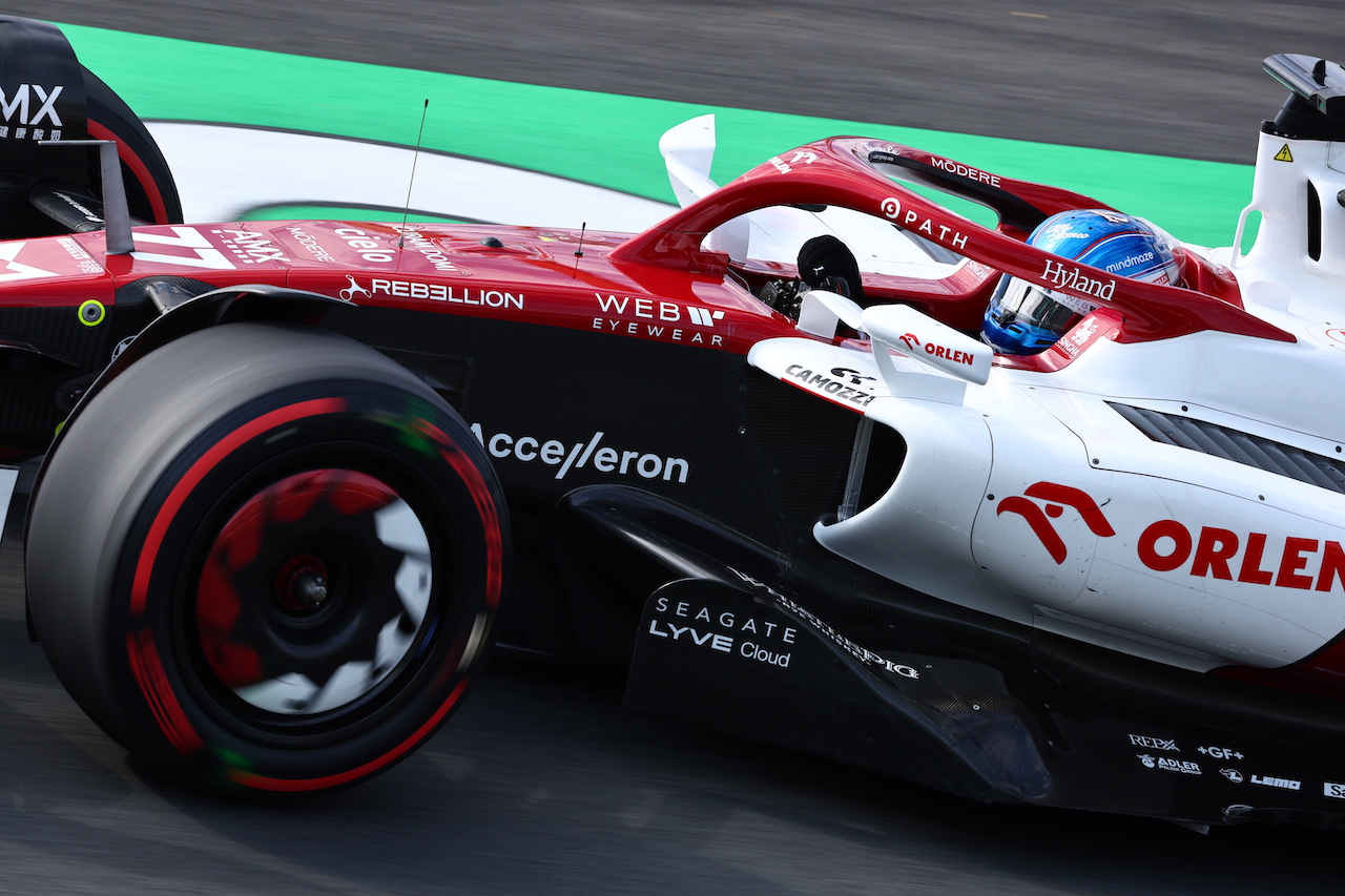 GP OLANDA, Valtteri Bottas (FIN) Alfa Romeo F1 Team C42.
02.09.2022. Formula 1 World Championship, Rd 14, Dutch Grand Prix, Zandvoort, Netherlands, Practice Day.
- www.xpbimages.com, EMail: requests@xpbimages.com © Copyright: Miltenburg / XPB Images