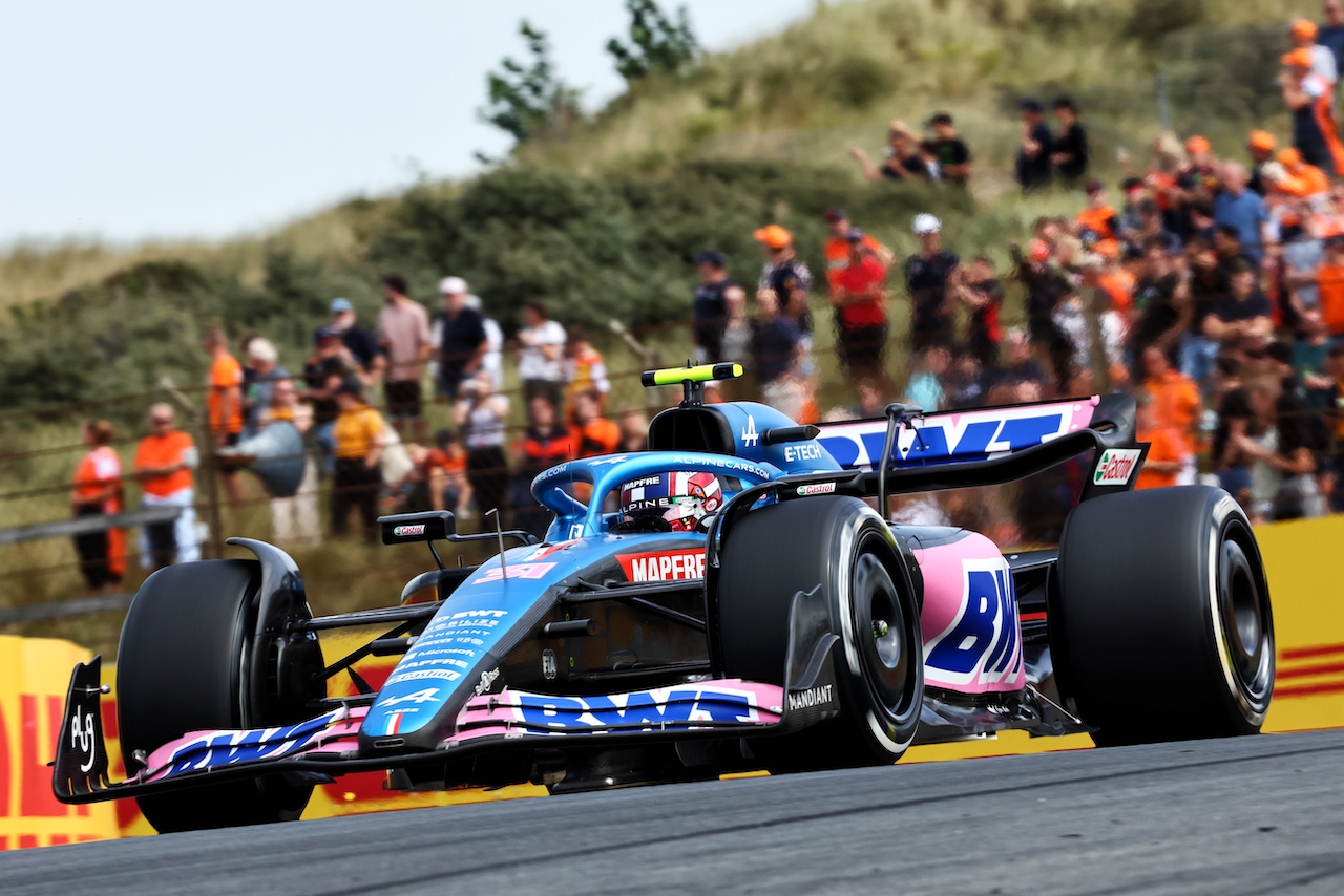 GP OLANDA, Esteban Ocon (FRA) Alpine F1 Team A522.
02.09.2022. Formula 1 World Championship, Rd 14, Dutch Grand Prix, Zandvoort, Netherlands, Practice Day.
- www.xpbimages.com, EMail: requests@xpbimages.com © Copyright: Miltenburg / XPB Images