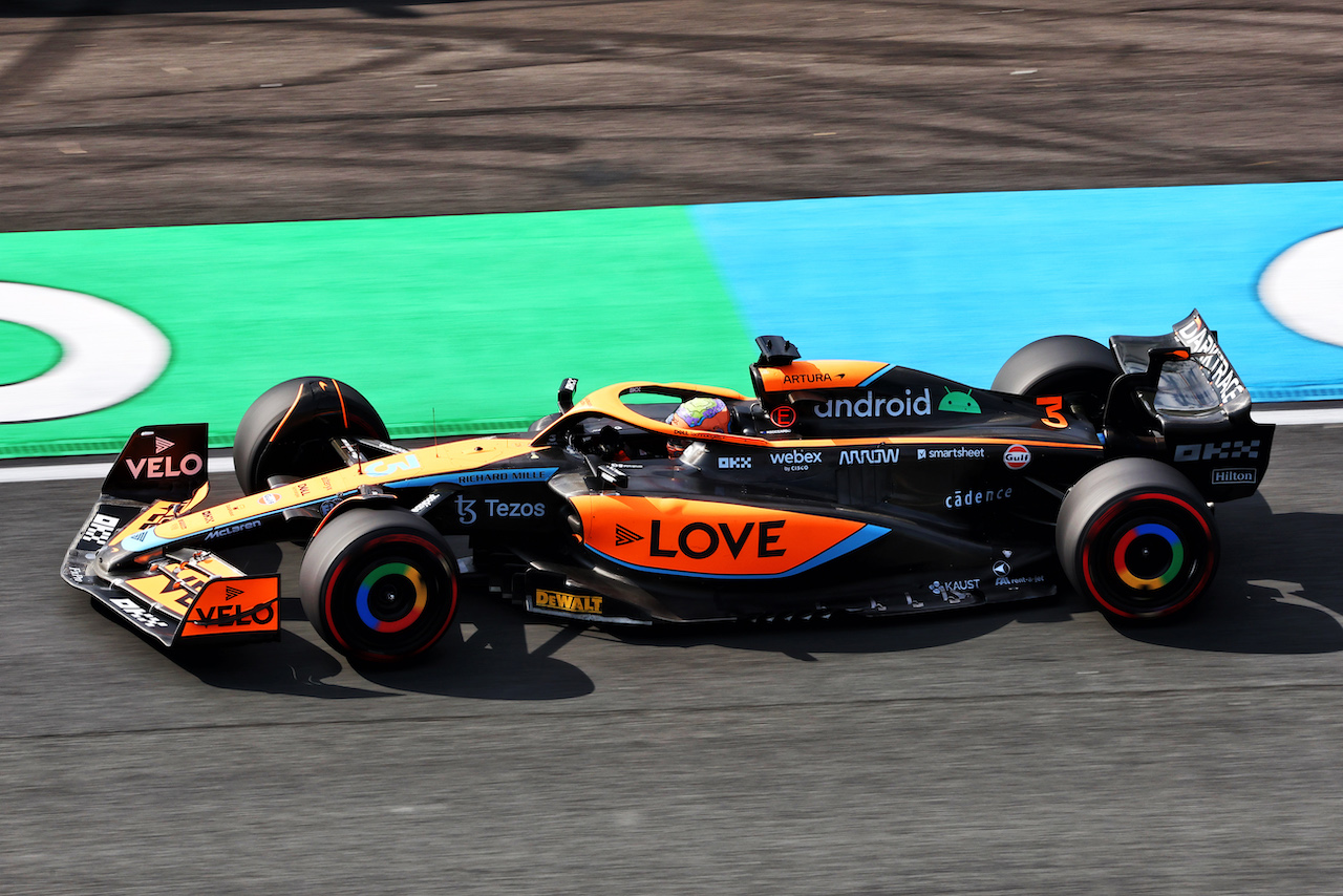 GP OLANDA, Daniel Ricciardo (AUS) McLaren MCL36.
02.09.2022. Formula 1 World Championship, Rd 14, Dutch Grand Prix, Zandvoort, Netherlands, Practice Day.
- www.xpbimages.com, EMail: requests@xpbimages.com © Copyright: Miltenburg / XPB Images