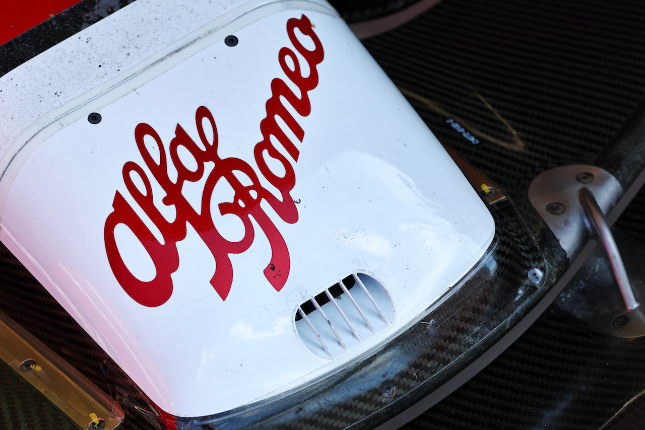 GP OLANDA, Alfa Romeo F1 Team C42 nosecone.
02.09.2022. Formula 1 World Championship, Rd 14, Dutch Grand Prix, Zandvoort, Netherlands, Practice Day.
- www.xpbimages.com, EMail: requests@xpbimages.com © Copyright: Batchelor / XPB Images