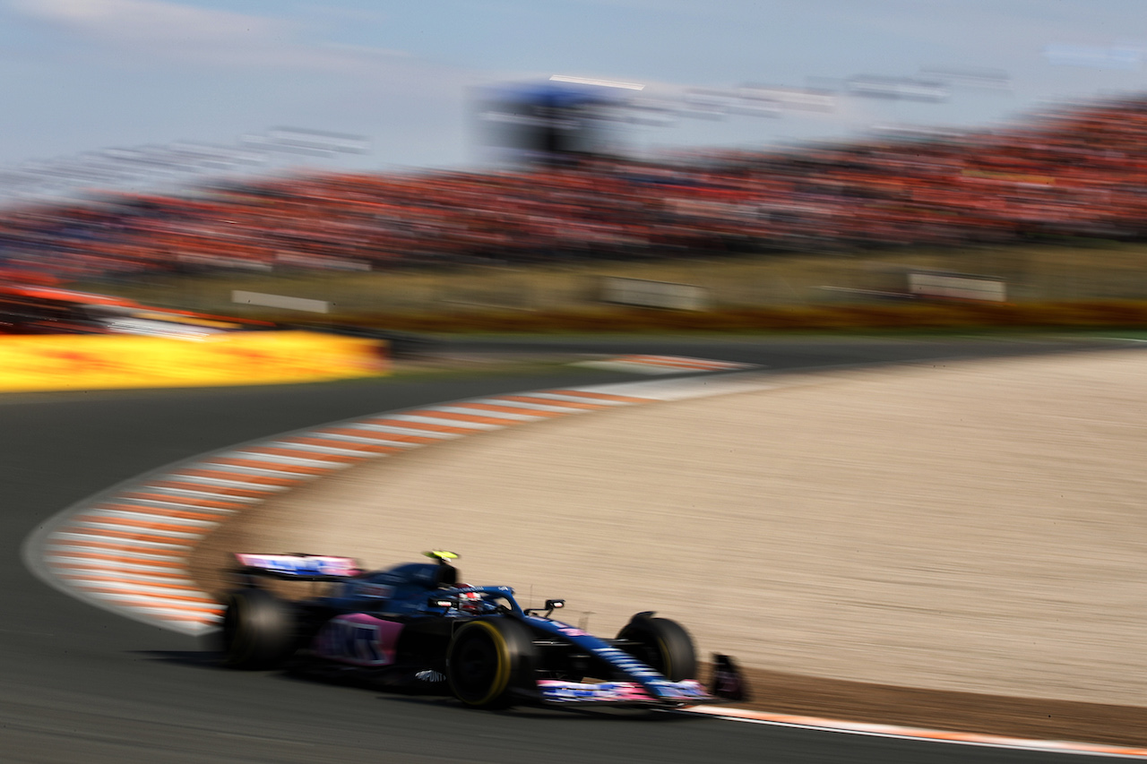 GP OLANDA, Esteban Ocon (FRA) Alpine F1 Team A522.
02.09.2022. Formula 1 World Championship, Rd 14, Dutch Grand Prix, Zandvoort, Netherlands, Practice Day.
 - www.xpbimages.com, EMail: requests@xpbimages.com © Copyright: Coates / XPB Images
