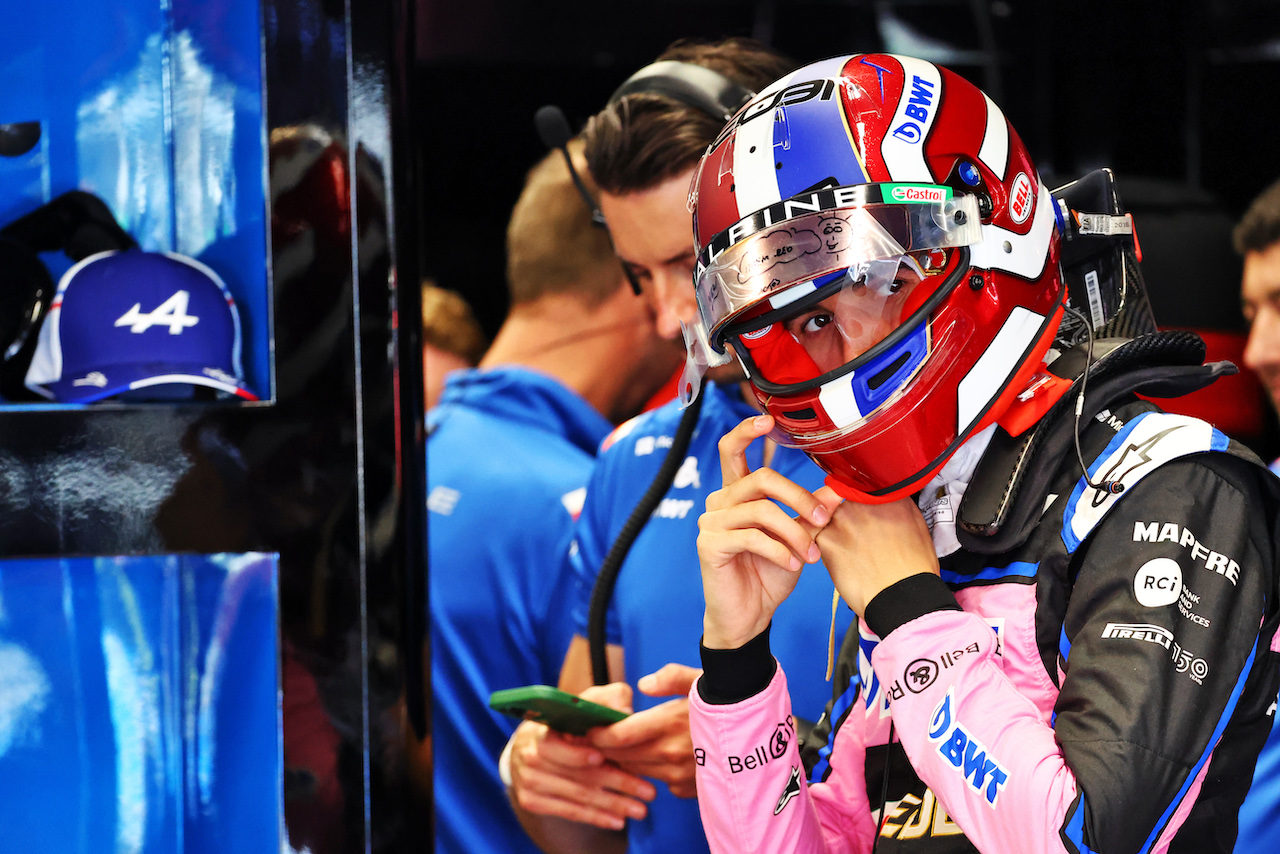 GP OLANDA, Esteban Ocon (FRA) Alpine F1 Team.
02.09.2022. Formula 1 World Championship, Rd 14, Dutch Grand Prix, Zandvoort, Netherlands, Practice Day.
- www.xpbimages.com, EMail: requests@xpbimages.com © Copyright: Batchelor / XPB Images