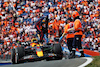 GP OLANDA, Max Verstappen (NLD) Red Bull Racing RB18 stopped in the first practice session.
02.09.2022. Formula 1 World Championship, Rd 14, Dutch Grand Prix, Zandvoort, Netherlands, Practice Day.
- www.xpbimages.com, EMail: requests@xpbimages.com © Copyright: Bearne / XPB Images