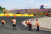 GP OLANDA, Circuit Atmosfera - marshals sweep the circuit.
02.09.2022. Formula 1 World Championship, Rd 14, Dutch Grand Prix, Zandvoort, Netherlands, Practice Day.
 - www.xpbimages.com, EMail: requests@xpbimages.com © Copyright: Coates / XPB Images