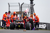 GP OLANDA, Max Verstappen (NLD) Red Bull Racing RB18 walks back to the pits after stopping in the first practice session.
02.09.2022. Formula 1 World Championship, Rd 14, Dutch Grand Prix, Zandvoort, Netherlands, Practice Day.
 - www.xpbimages.com, EMail: requests@xpbimages.com © Copyright: Coates / XPB Images