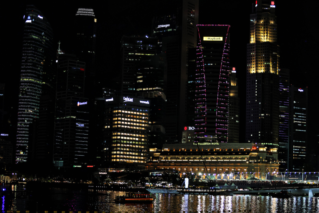 GP SINGAPORE, Scenic Singapore.
02.10.2022. Formula 1 World Championship, Rd 17, Singapore Grand Prix, Marina Bay Street Circuit, Singapore, Gara Day.
- www.xpbimages.com, EMail: requests@xpbimages.com © Copyright: Moy / XPB Images