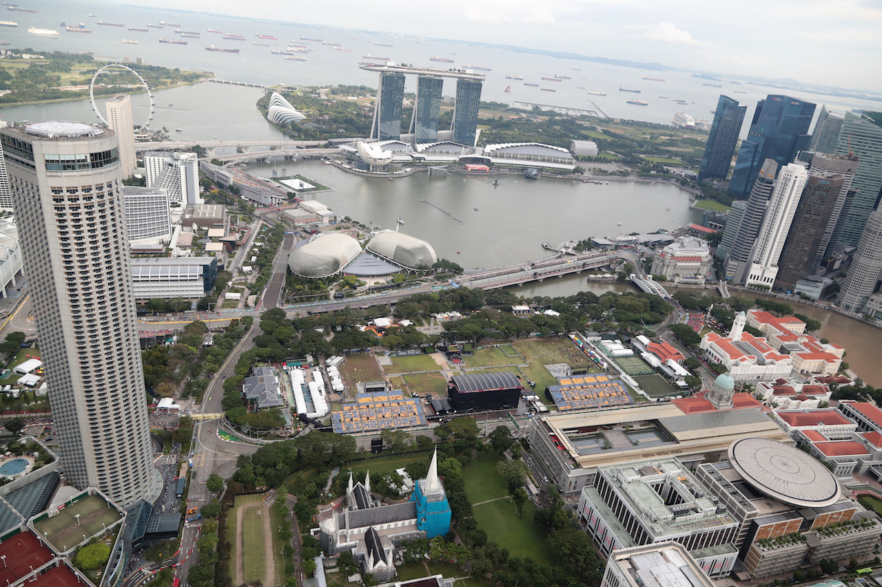 GP SINGAPORE, Singapore from the Air.
02.10.2022. Formula 1 World Championship, Rd 17, Singapore Grand Prix, Marina Bay Street Circuit, Singapore, Gara Day.
- www.xpbimages.com, EMail: requests@xpbimages.com ¬© Copyright: Batchelor / XPB Images