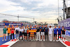 GP SINGAPORE, Fernando Alonso (ESP) Alpine F1 Team celebrates his 350th Grand Prix with his fellow drivers.
02.10.2022. Formula 1 World Championship, Rd 17, Singapore Grand Prix, Marina Bay Street Circuit, Singapore, Gara Day.
- www.xpbimages.com, EMail: requests@xpbimages.com © Copyright: Batchelor / XPB Images
