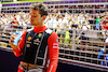 GP SINGAPORE, Charles Leclerc (MON) Ferrari on the grid.
02.10.2022. Formula 1 World Championship, Rd 17, Singapore Grand Prix, Marina Bay Street Circuit, Singapore, Gara Day.
- www.xpbimages.com, EMail: requests@xpbimages.com © Copyright: Batchelor / XPB Images