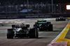 GP SINGAPORE, Lewis Hamilton (GBR) Mercedes AMG F1 W13.
02.10.2022. Formula 1 World Championship, Rd 17, Singapore Grand Prix, Marina Bay Street Circuit, Singapore, Gara Day.
- www.xpbimages.com, EMail: requests@xpbimages.com © Copyright: Moy / XPB Images