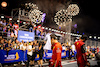 GP SINGAPORE, Charles Leclerc (MON) Ferrari e Carlos Sainz Jr (ESP) Ferrari in parc ferme.
02.10.2022. Formula 1 World Championship, Rd 17, Singapore Grand Prix, Marina Bay Street Circuit, Singapore, Gara Day.
- www.xpbimages.com, EMail: requests@xpbimages.com © Copyright: Bearne / XPB Images