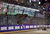 GP SINGAPORE, Gara winner Sergio Perez (MEX) Red Bull Racing RB18 takes the chequered flag at the end of the race.
02.10.2022. Formula 1 World Championship, Rd 17, Singapore Grand Prix, Marina Bay Street Circuit, Singapore, Gara Day.
- www.xpbimages.com, EMail: requests@xpbimages.com © Copyright: Moy / XPB Images