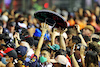 GP SINGAPORE, Circuit Atmosfera - fans at the podium.
02.10.2022. Formula 1 World Championship, Rd 17, Singapore Grand Prix, Marina Bay Street Circuit, Singapore, Gara Day.
- www.xpbimages.com, EMail: requests@xpbimages.com © Copyright: Moy / XPB Images